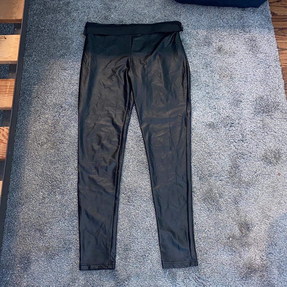 pull & bear leather leggings